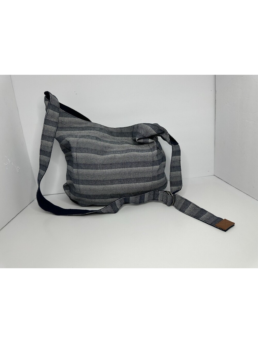 Retro Metro by Thirty One Blue Woven Stripe Crossbody Hobo Purse Bag